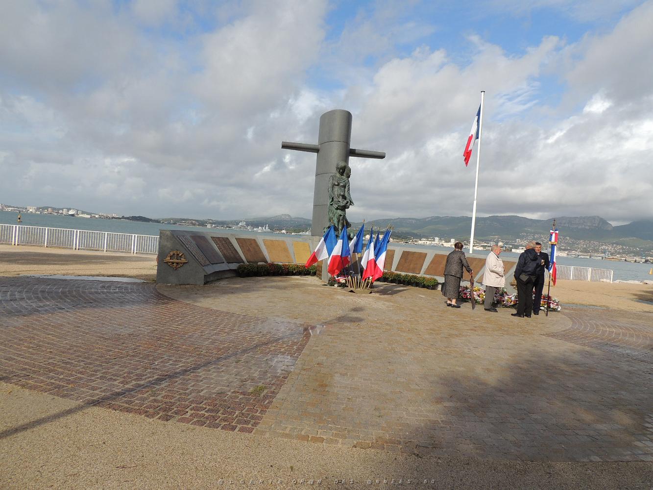 2018 11 01 TOULON HOMMAGE AUX VICTIMES CIVILES ET MILITAIRES DES 2 GUERRES (78).JPG -           